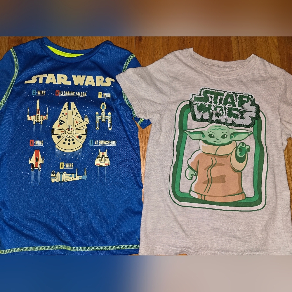 2 Star Wars shirts (size xs & 5)